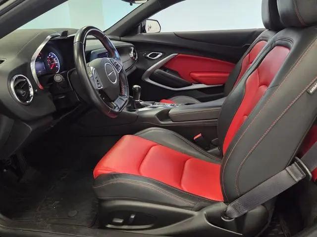 2021 Chevrolet Camaro RWD Coupe 2LT