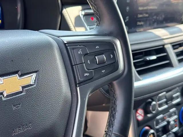 2024 Chevrolet Suburban 4WD LT
