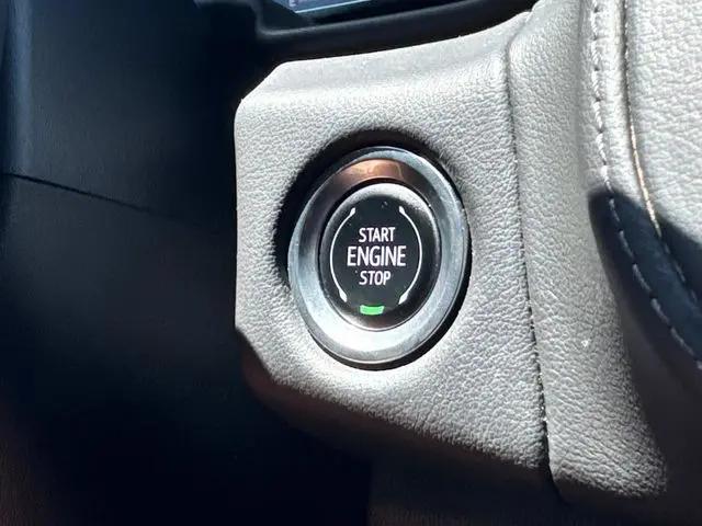 2024 Chevrolet Suburban 4WD LT