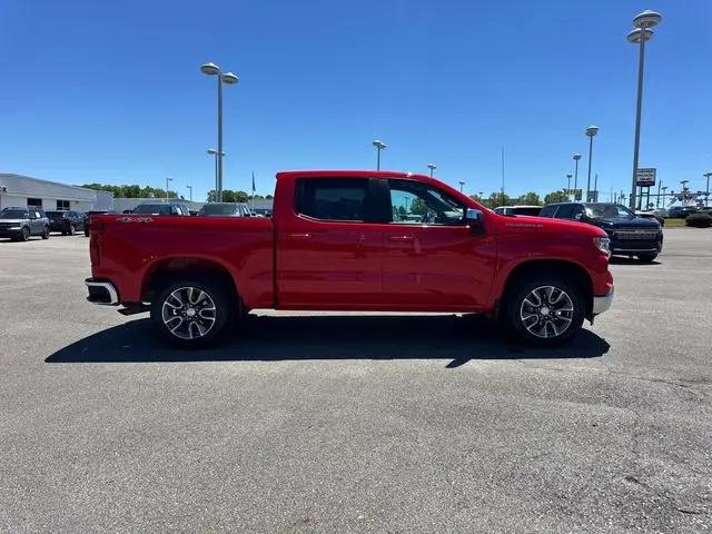 2024 Chevrolet Silverado 1500 4WD Crew Cab Short Bed LT with 2FL
