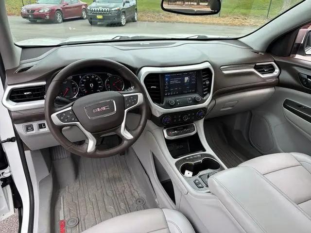 2021 GMC Acadia FWD SLT