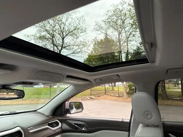2021 GMC Acadia FWD SLT