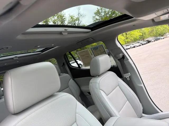 2021 GMC Acadia FWD SLT