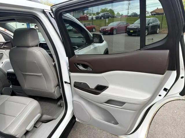 2021 GMC Acadia FWD SLT