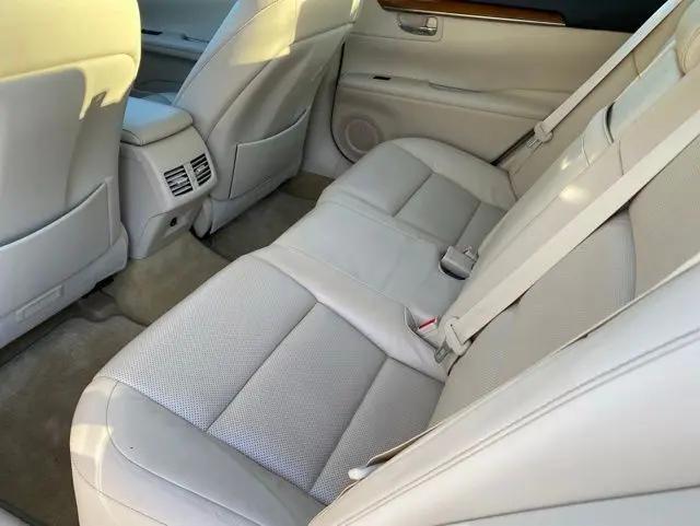 2015 Lexus ES 300h ES 300h