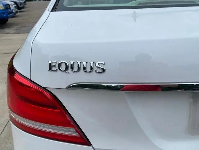 2014 Hyundai Equus Signature