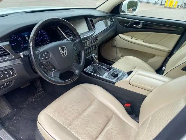 2014 Hyundai Equus Signature