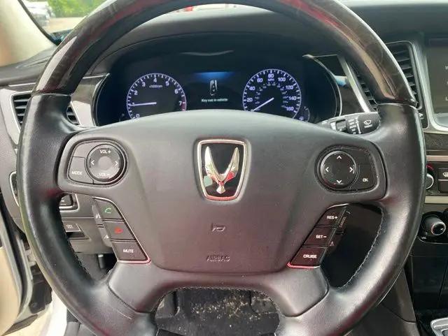 2014 Hyundai Equus Signature