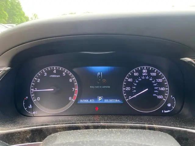 2014 Hyundai Equus Signature