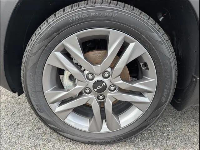 2023 Kia Seltos S