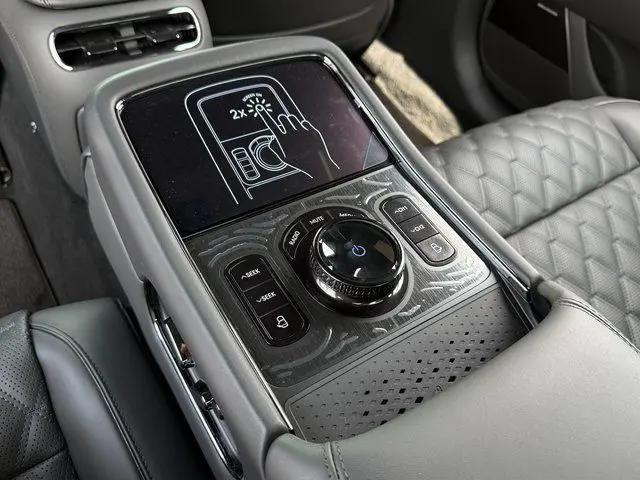 2026 Genesis G90 3.5T E-SC Prestige Black AWD
