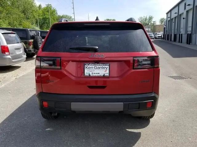 2026 Jeep Cherokee Laredo 4x4
