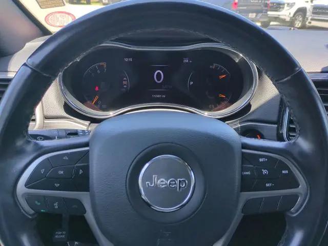 2019 Jeep Grand Cherokee Laredo E 4x2