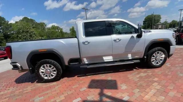 2020 GMC Sierra 2500HD 4WD Crew Cab Standard Bed Denali