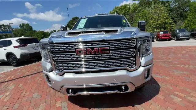 2020 GMC Sierra 2500HD 4WD Crew Cab Standard Bed Denali
