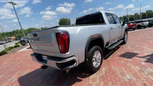 2020 GMC Sierra 2500HD 4WD Crew Cab Standard Bed Denali