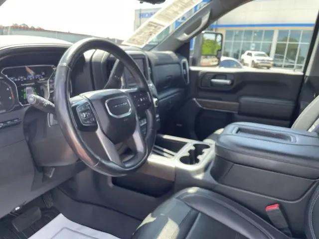 2020 GMC Sierra 2500HD 4WD Crew Cab Standard Bed Denali