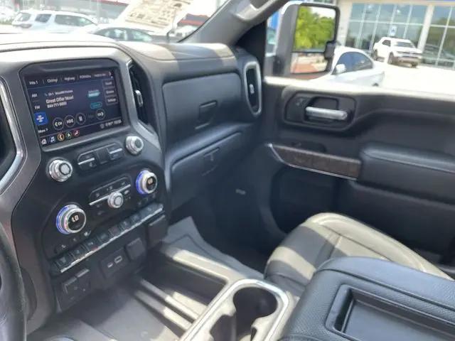 2020 GMC Sierra 2500HD 4WD Crew Cab Standard Bed Denali