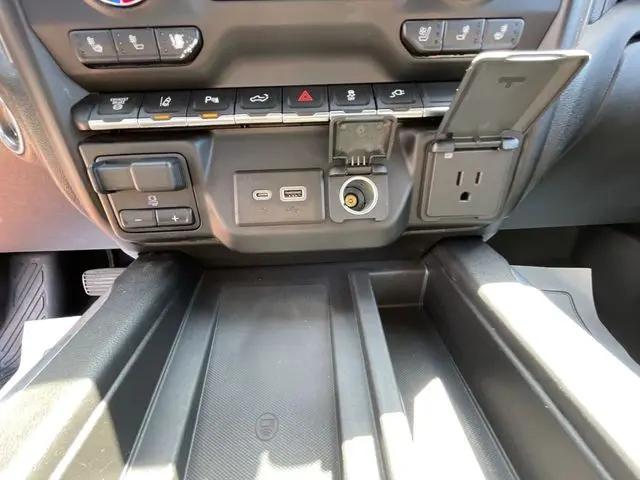 2020 GMC Sierra 2500HD 4WD Crew Cab Standard Bed Denali