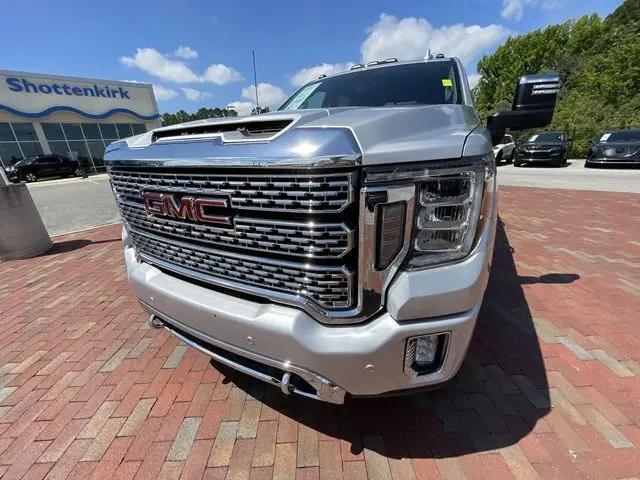 2020 GMC Sierra 2500HD 4WD Crew Cab Standard Bed Denali