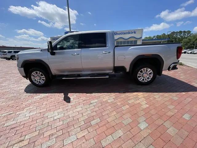 2020 GMC Sierra 2500HD 4WD Crew Cab Standard Bed Denali