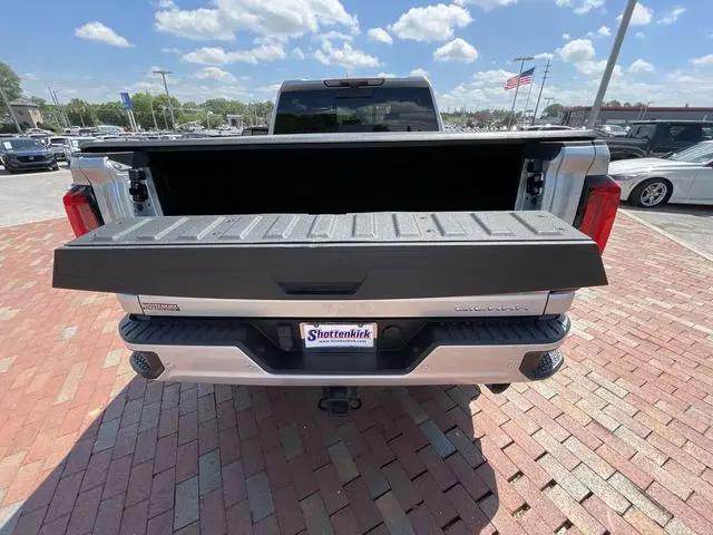 2020 GMC Sierra 2500HD 4WD Crew Cab Standard Bed Denali