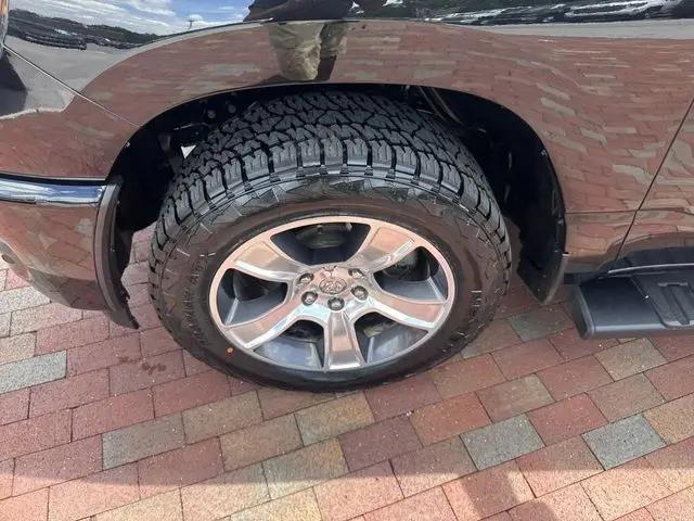 2025 Ram 1500 Tradesman Quad Cab 4x2 6'4" Box