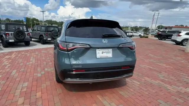 2024 Honda HR-V 2WD EX-L
