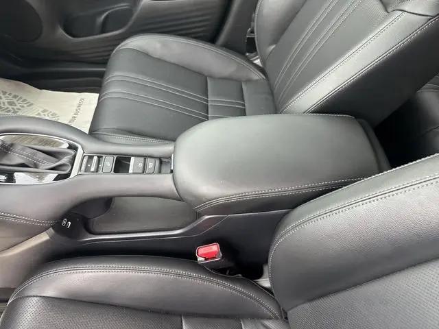 2024 Honda HR-V 2WD EX-L