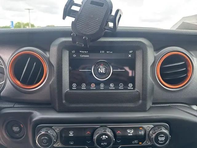 2021 Jeep Gladiator Sport