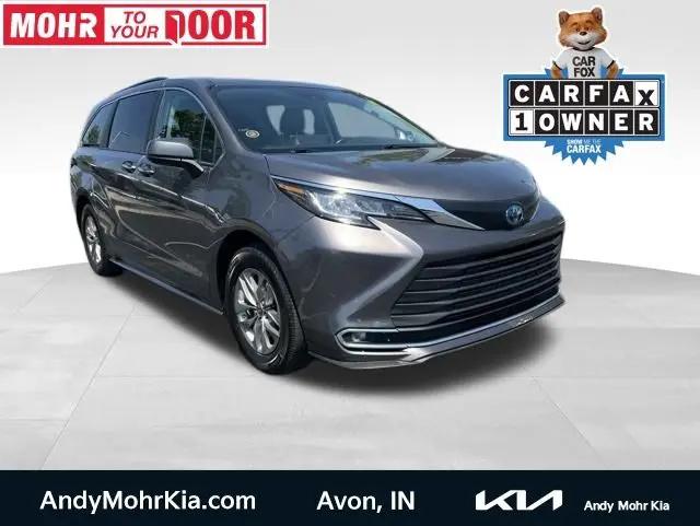 2022 Toyota Sienna XLE for sale in Avon, IN