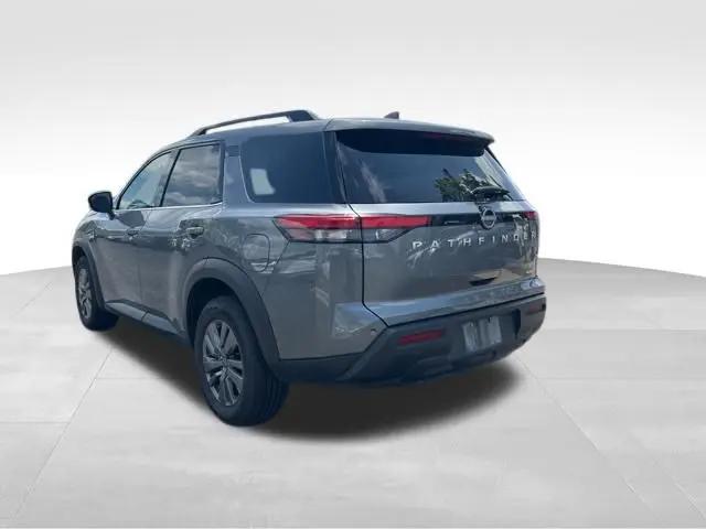 2025 Nissan Pathfinder SV 4WD