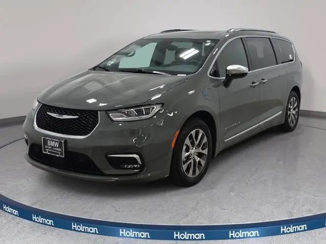 2023 Chrysler Pacifica Hybrid Pinnacle for sale in Mount Laurel, NJ