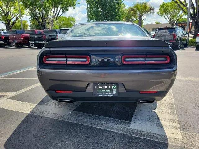 2023 Dodge Challenger SXT