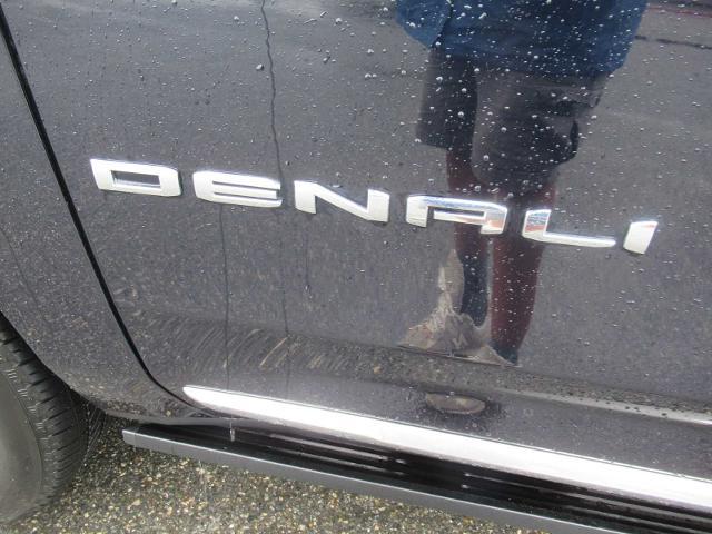 2021 GMC Yukon 4WD Denali