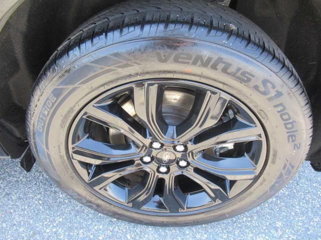 2022 Ford Edge SE