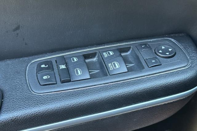 2022 Chrysler 300 S
