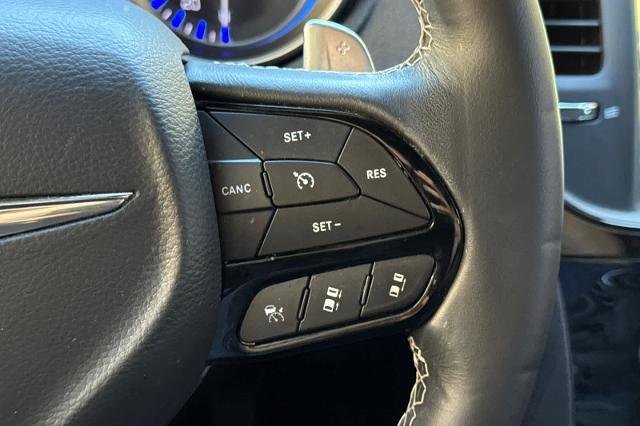 2022 Chrysler 300 S