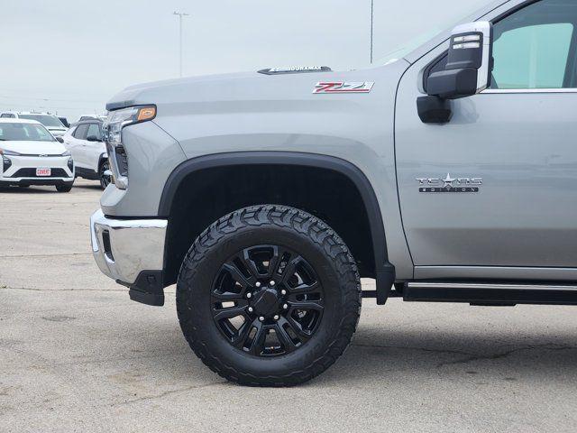2026 Chevrolet Silverado 2500HD Crew Cab, Standard Bed, LTZ, 4WD