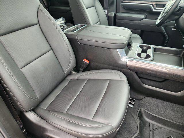 2026 Chevrolet Silverado 2500HD Crew Cab, Standard Bed, LTZ, 4WD
