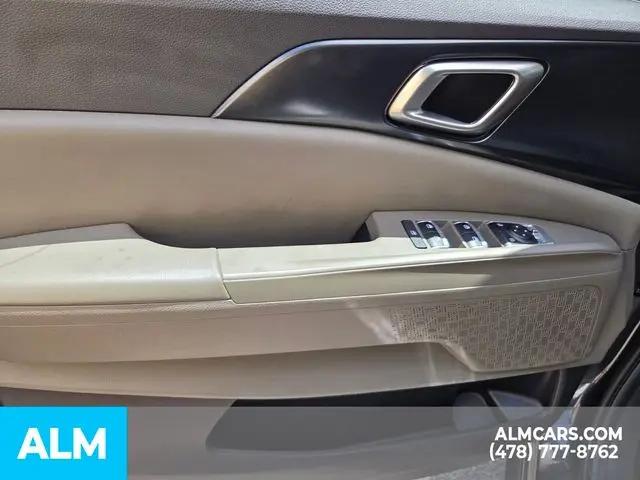 2025 Kia Carnival MPV LXS