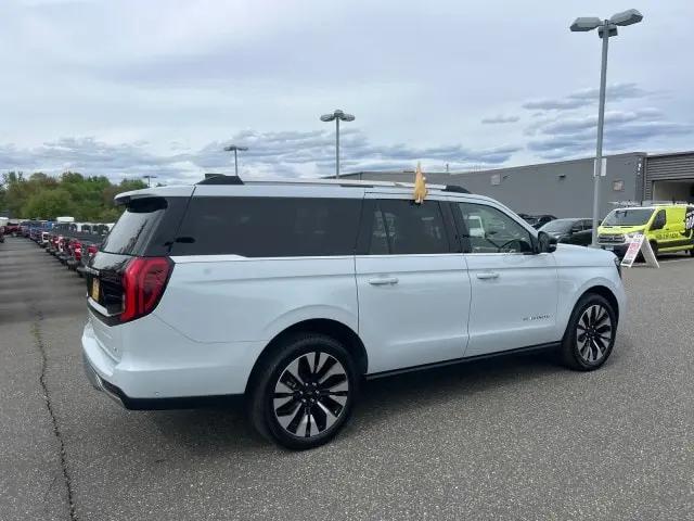 2025 Ford Expedition Platinum MAX