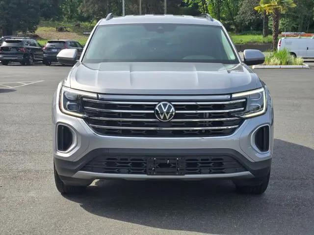 2024 Volkswagen Atlas 2.0T SE