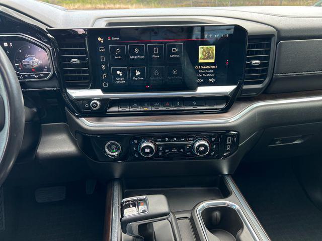 2023 GMC Sierra 1500 4WD Crew Cab Short Box SLT