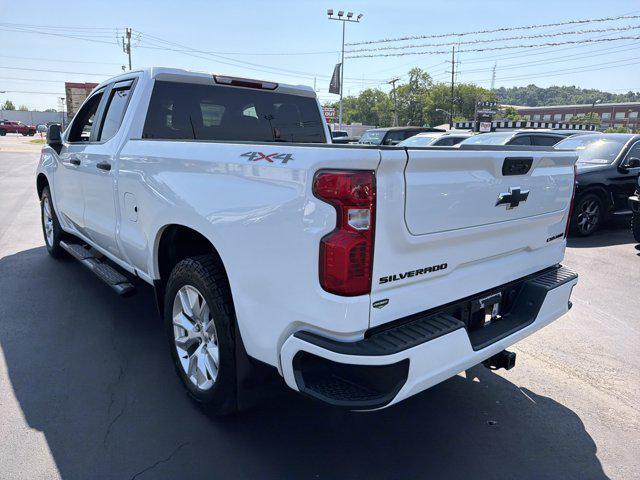 2023 Chevrolet Silverado 1500 4WD Double Cab Standard Bed Custom