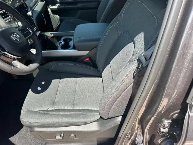 2026 Ram 1500 Big Horn Quad Cab 4x4 6'4" Box