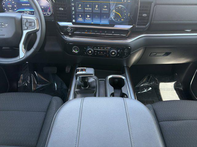2023 Chevrolet Silverado 1500 4WD Crew Cab Short Bed RST