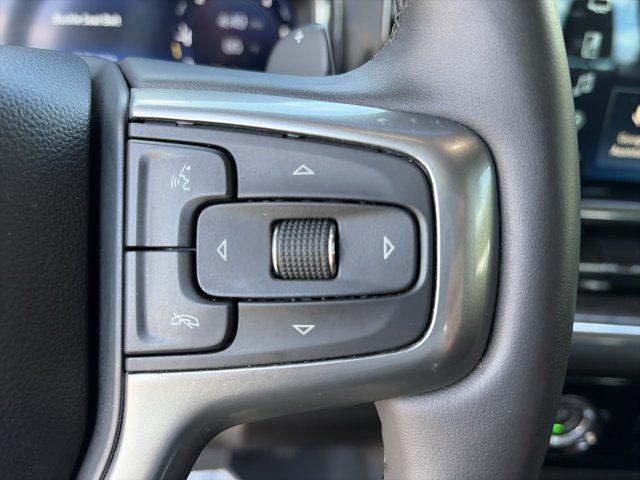 2023 Chevrolet Silverado 1500 4WD Crew Cab Short Bed RST