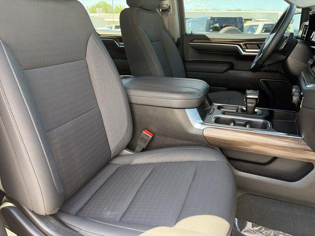 2023 Chevrolet Silverado 1500 4WD Crew Cab Short Bed RST