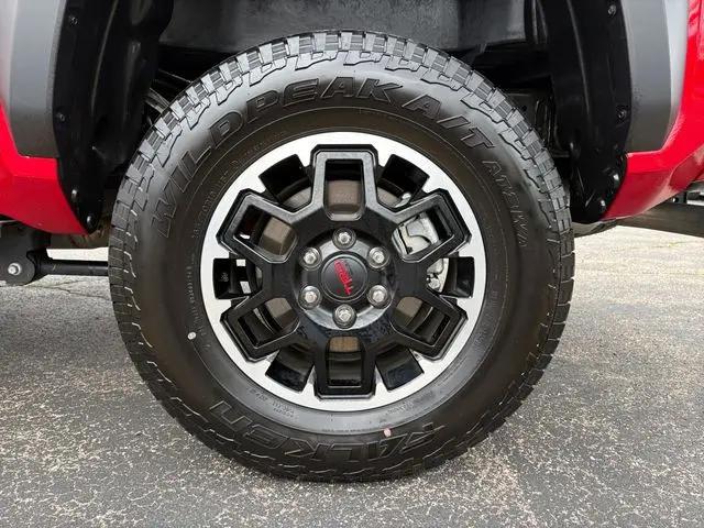 2025 Toyota Tacoma TRD Off Road